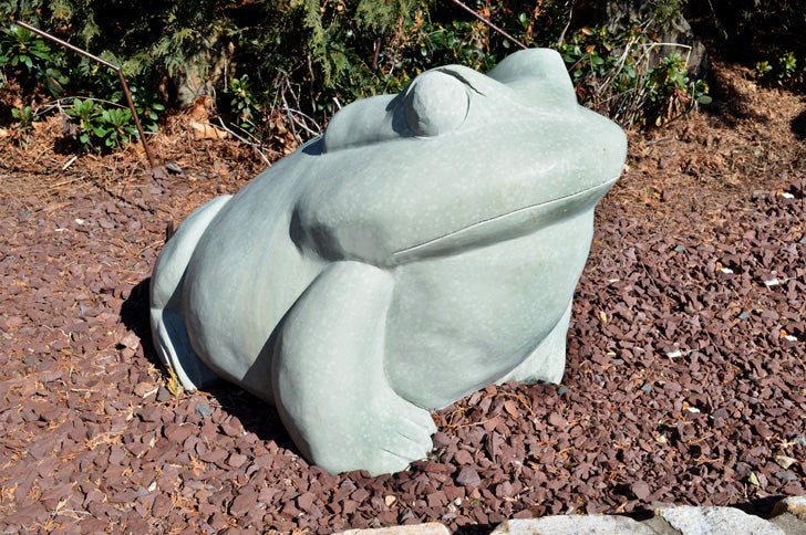 Frank Frog Sandstone Pecan