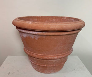 Terrecotte Smooth Vase - 15" H